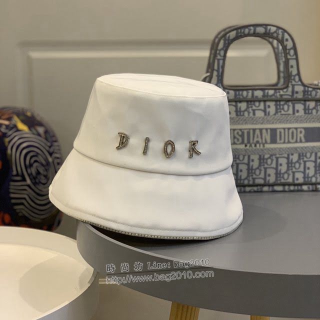 Dior新品女士帽子 迪奧2021春夏新款鑽石字母大LOGO漁夫帽遮陽帽  mm1711